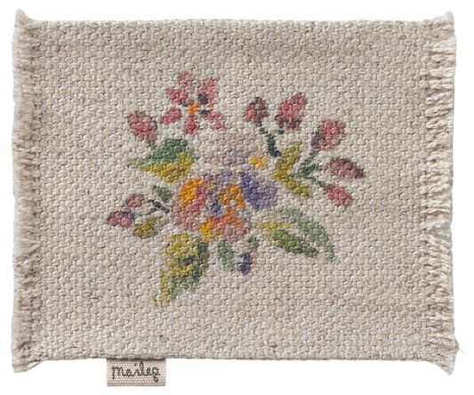 *PRE-ORDER* - Maileg Rug Flowers, Small - *ESTIMATED ARRIVAL EARLY NOVEMBER 2024*