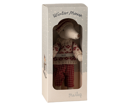 *PRE-ORDER* - Maileg Winter Mum Mouse With Ski Set, Red - *ESTIMATED ARRIVAL MID OCTOBER 2024*